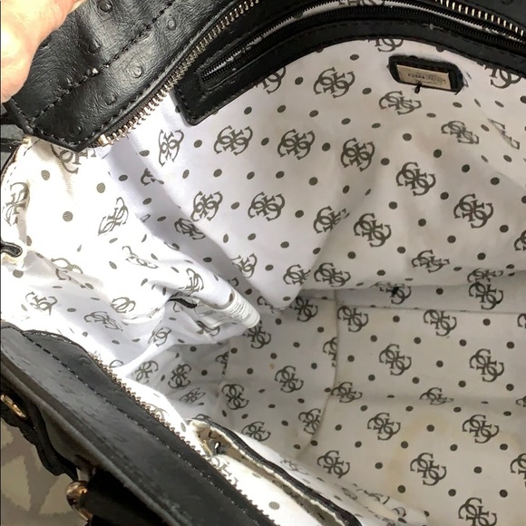 Guess bag / purse - Picture 3 of 7